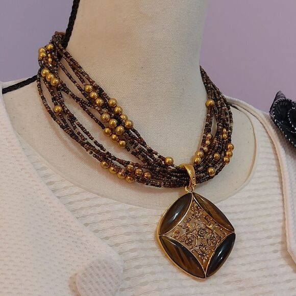 π΅Joan Rivers Gorgeous Bead Necklace Tiger's Eye Birds Flower Filigree Pendant - Picture 3 of 7